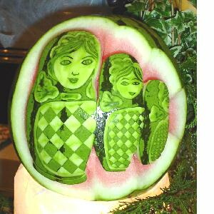 watermelon sculpture: The folkcraft article of Russia.