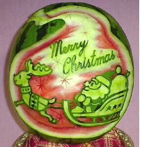 watermelon sculpture: Merry Christmas.