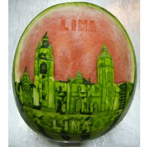 watermelon sculpture: Lima Cathedral.
