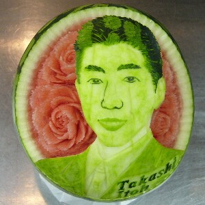watermelon sculpture: Takashi Itoh.